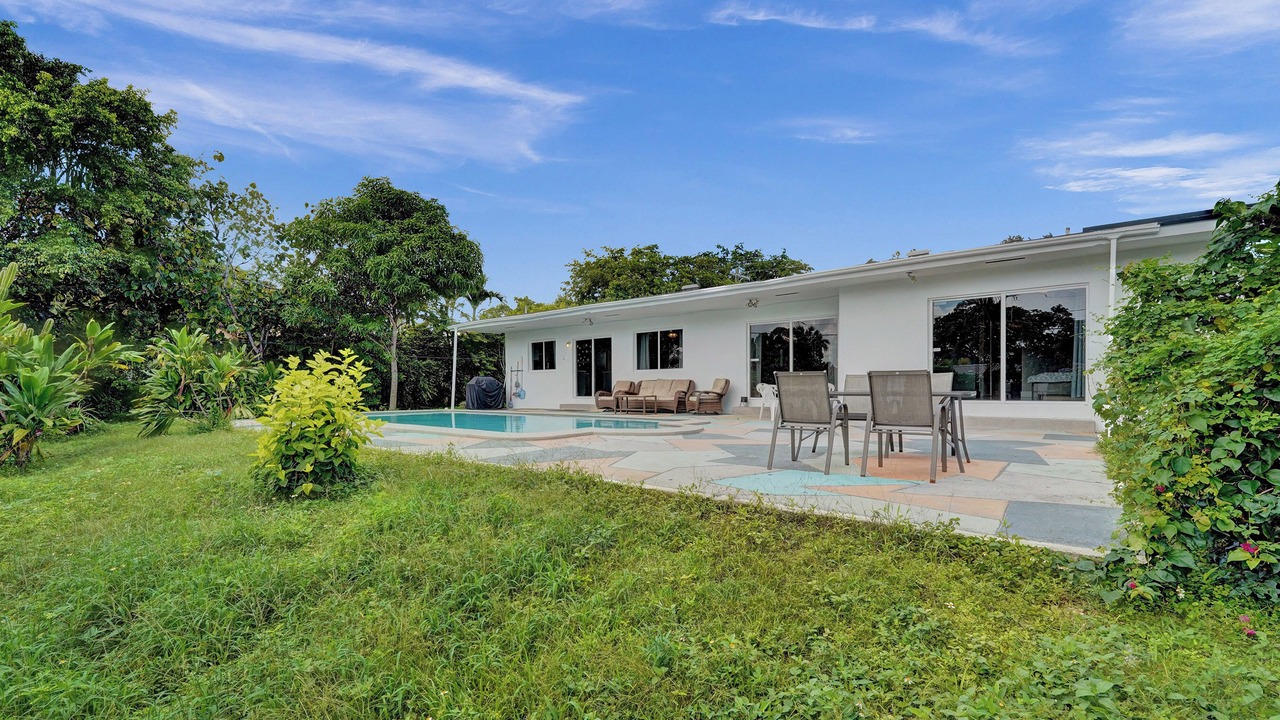 Photo of Outdoor in Ives Estates