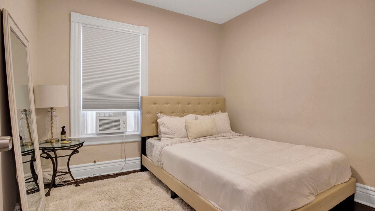 Photo of Bedroom in North Buffalo