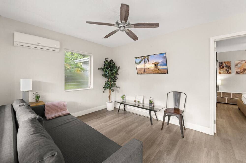 Photo of Others in Lake Ridge
