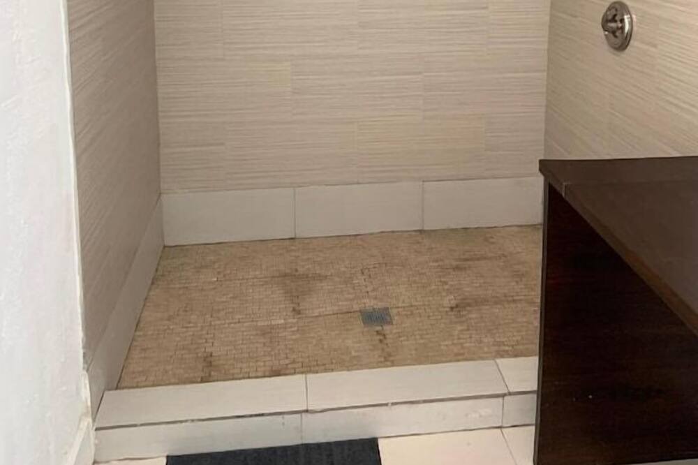 Photo of Bathroom in South Corals