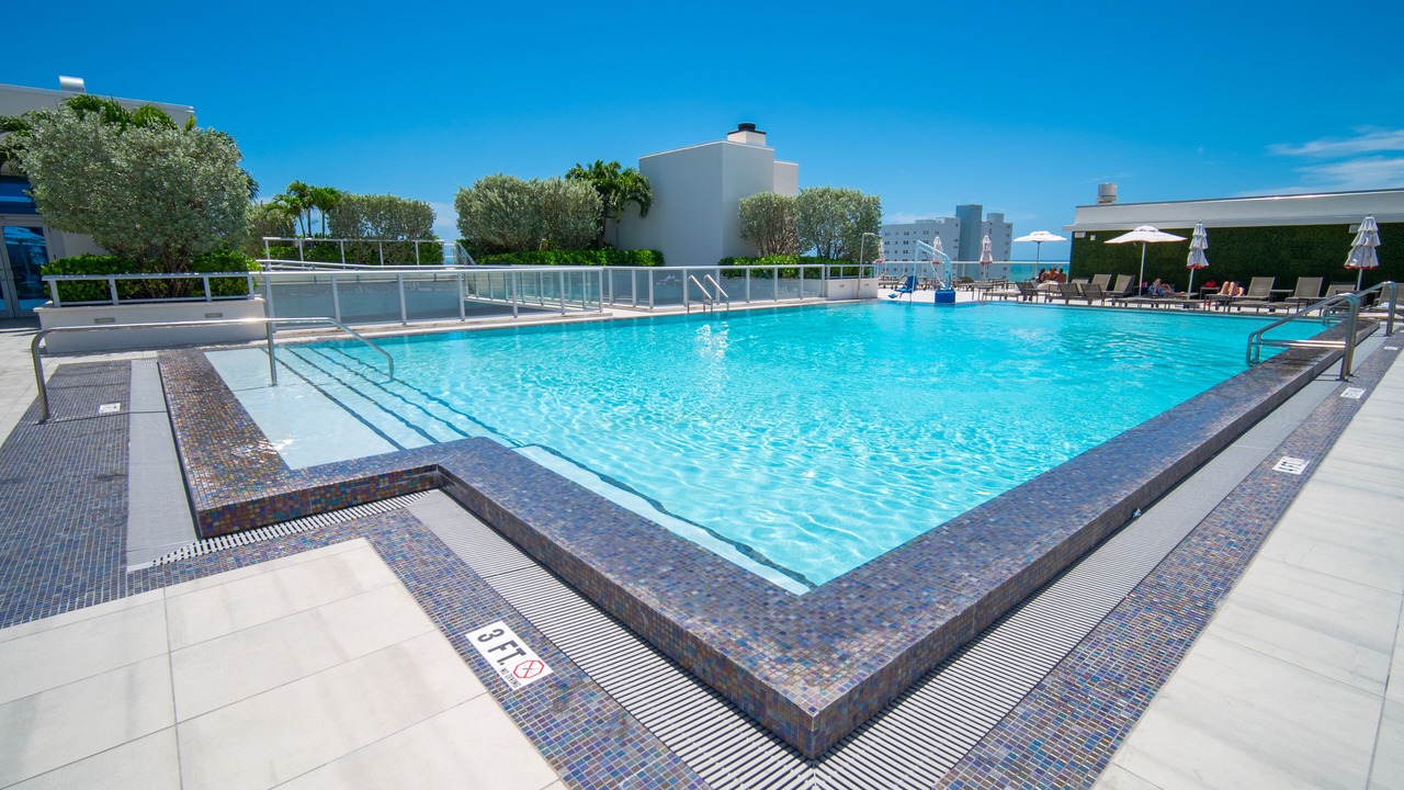 Photo of Outdoor in Hollywood