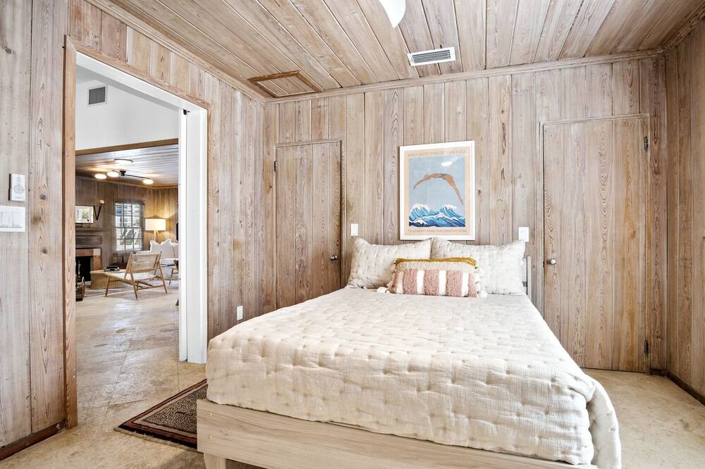 Photo of Bedroom in Marina District