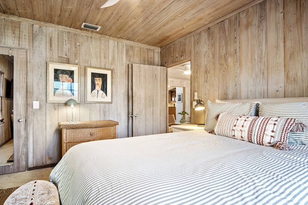 Photo of Bedroom in Marina District