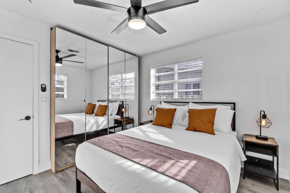 Photo of Bedroom in Boulevard Heights