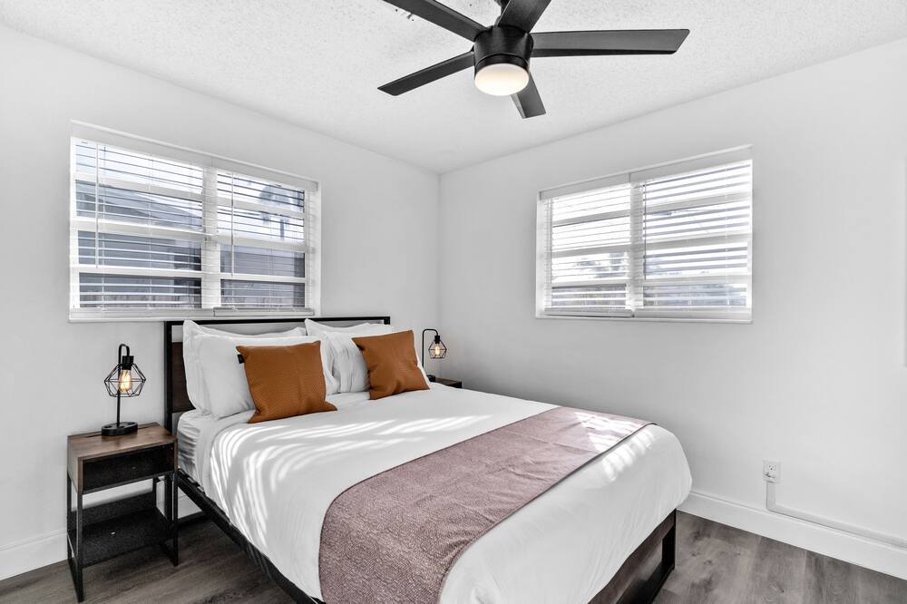 Photo of Bedroom in Boulevard Heights