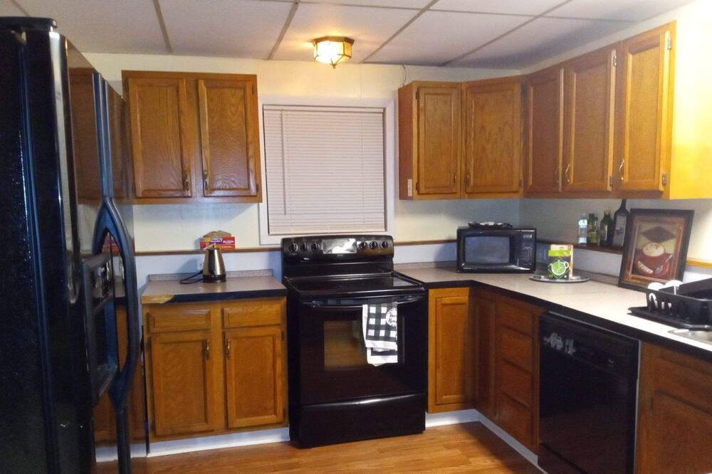 Photo of Kitchen in Great Mills