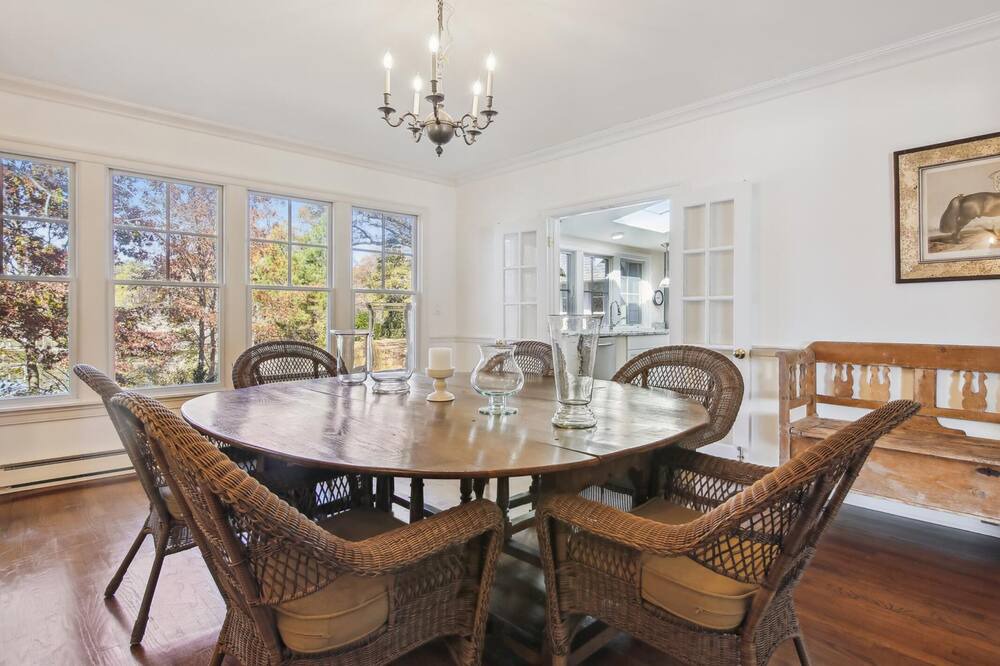 Photo of Livingroom in Easton