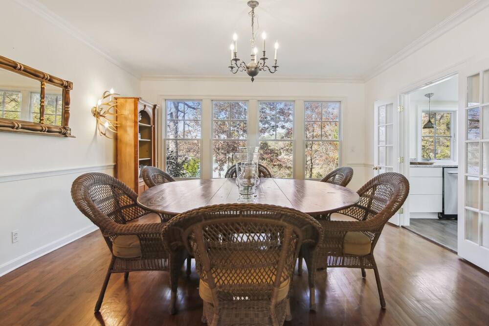 Photo of Livingroom in Easton