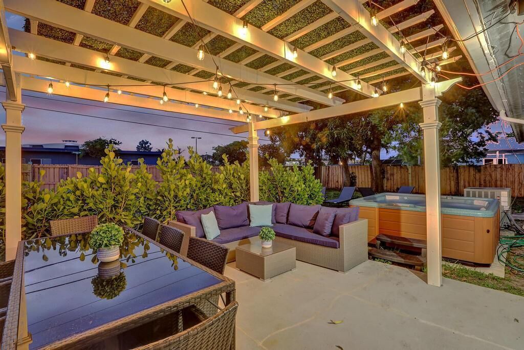 Photo of Outdoor in Deerfield Beach