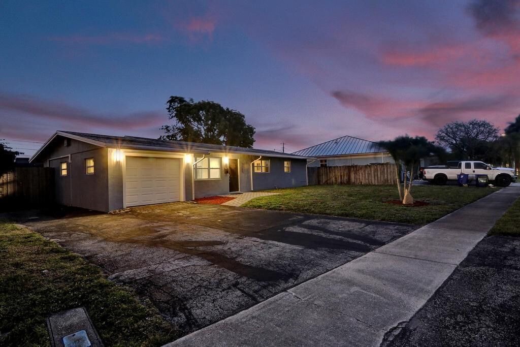 Photo of Outdoor in Deerfield Beach