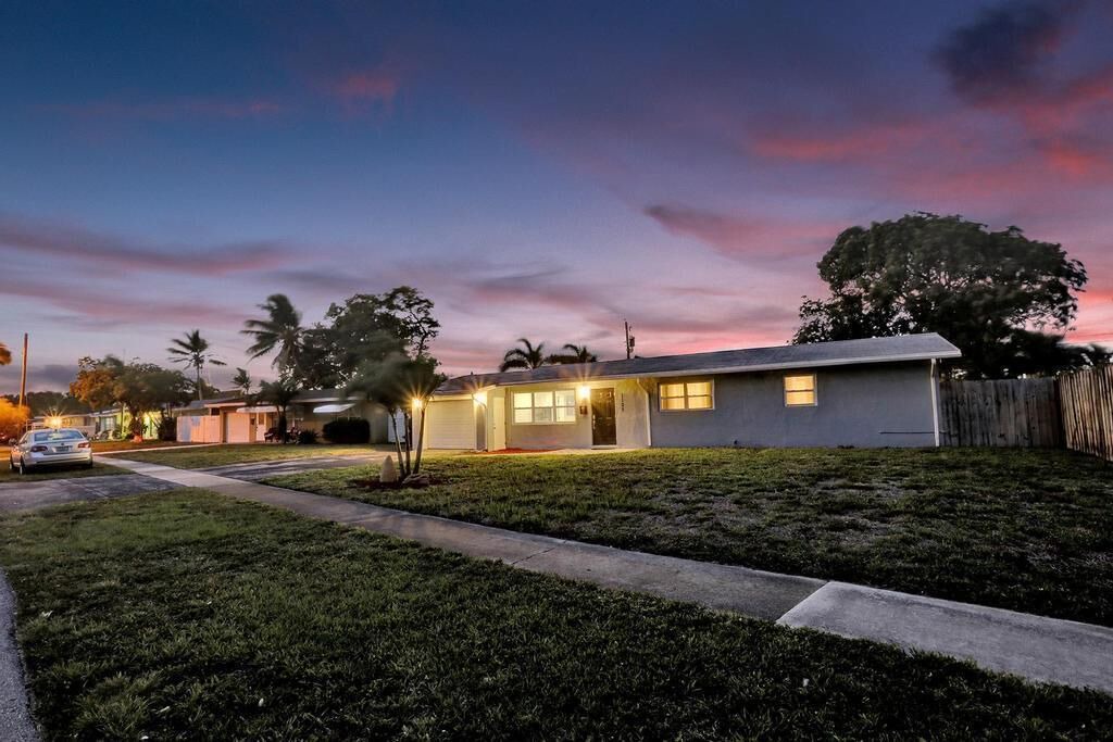 Photo of Outdoor in Deerfield Beach