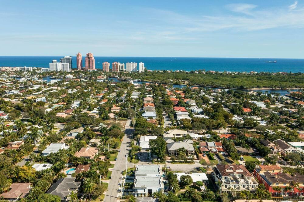 Photo of Others in Coral Ridge