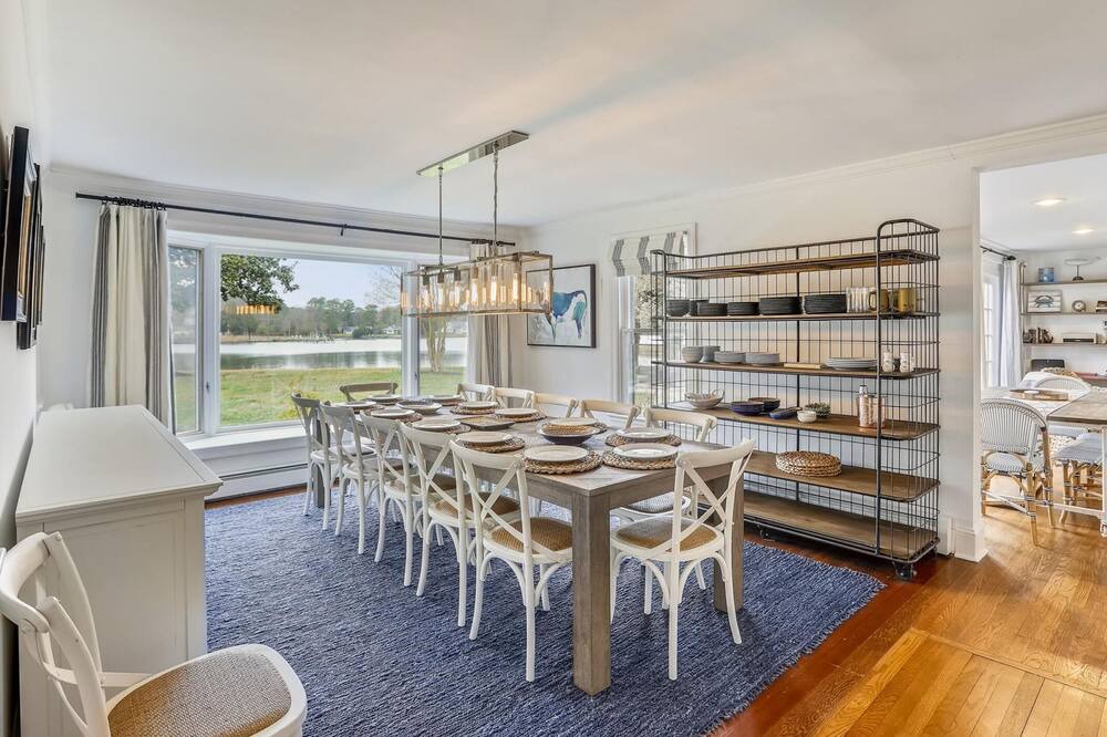 Photo of Livingroom in Unionville
