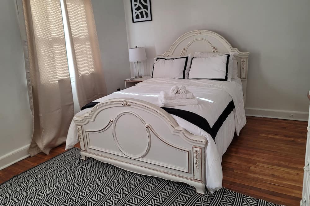 Photo of Bedroom in Overbrook