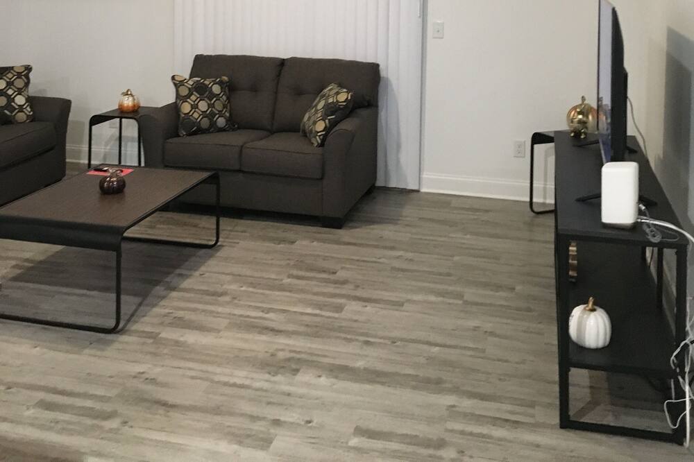 Photo of Livingroom in Dover