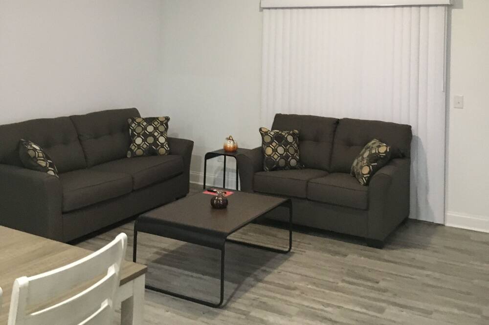 Photo of Livingroom in Dover