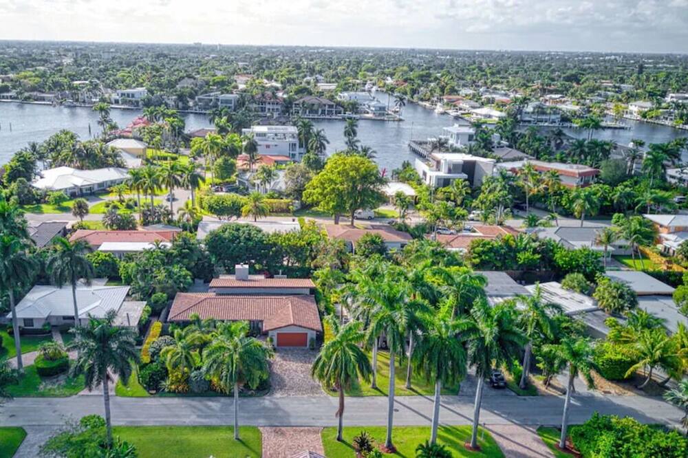 Photo of Outdoor in Dolphin Isles