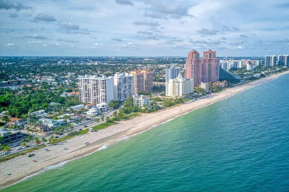 Photo of Others in Dolphin Isles