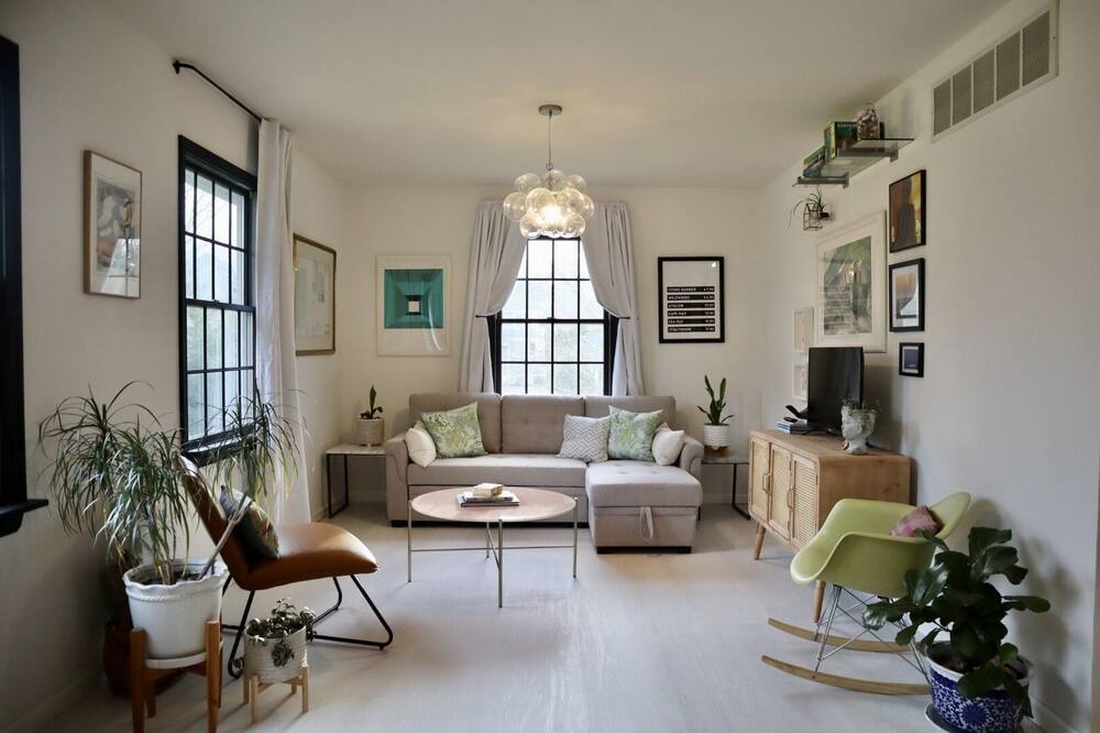 Photo of Bedroom in Cape May Court House