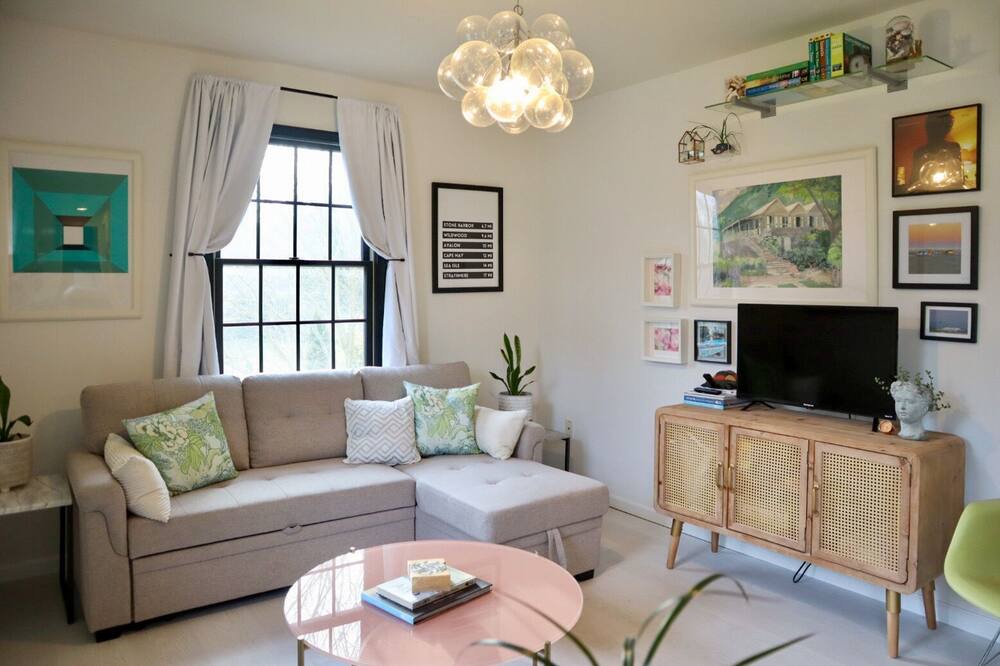 Photo of Bedroom in Cape May Court House