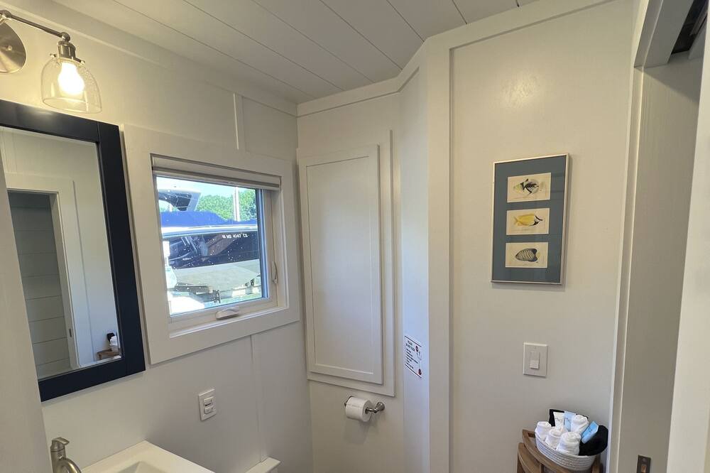 Photo of Bathroom in Annapolis