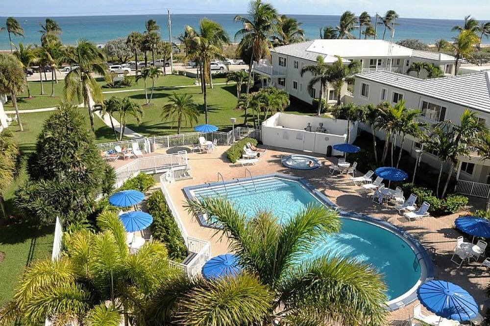 Photo of Outdoor in Delray Beach