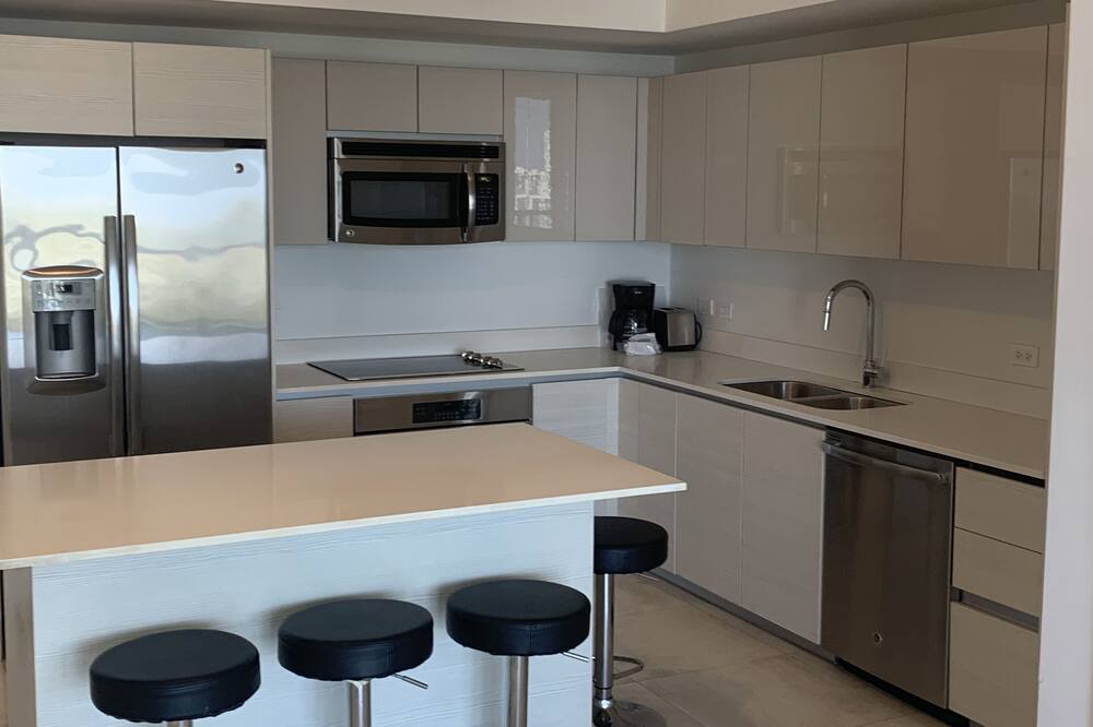 Photo of Kitchen in Hallandale Beach