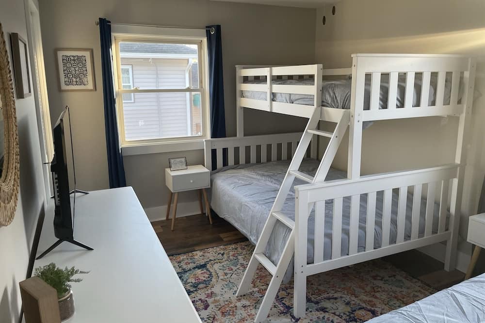 Photo of Bedroom in North Cape May