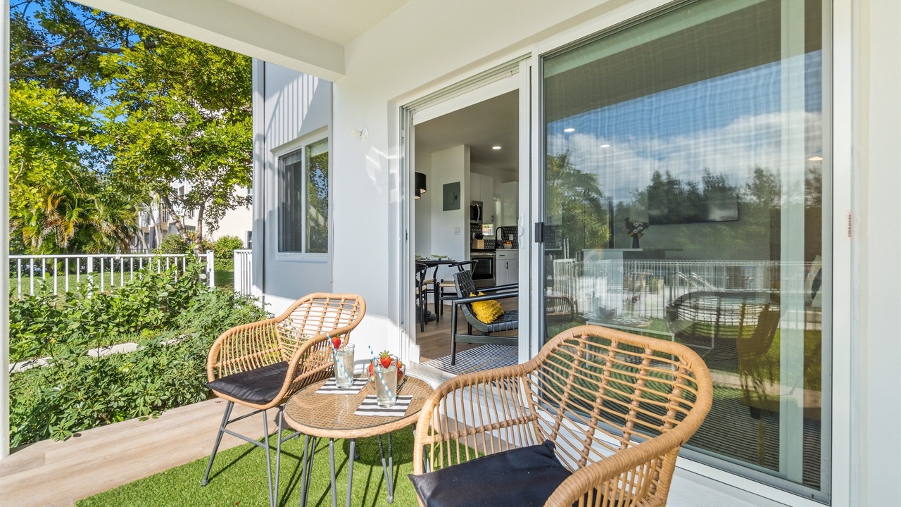 Photo of Outdoor in Deerfield Beach