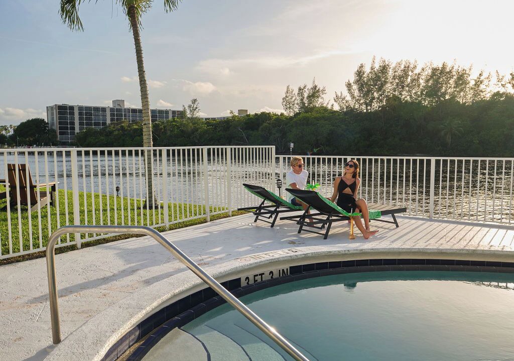 Photo of Outdoor in Deerfield Beach