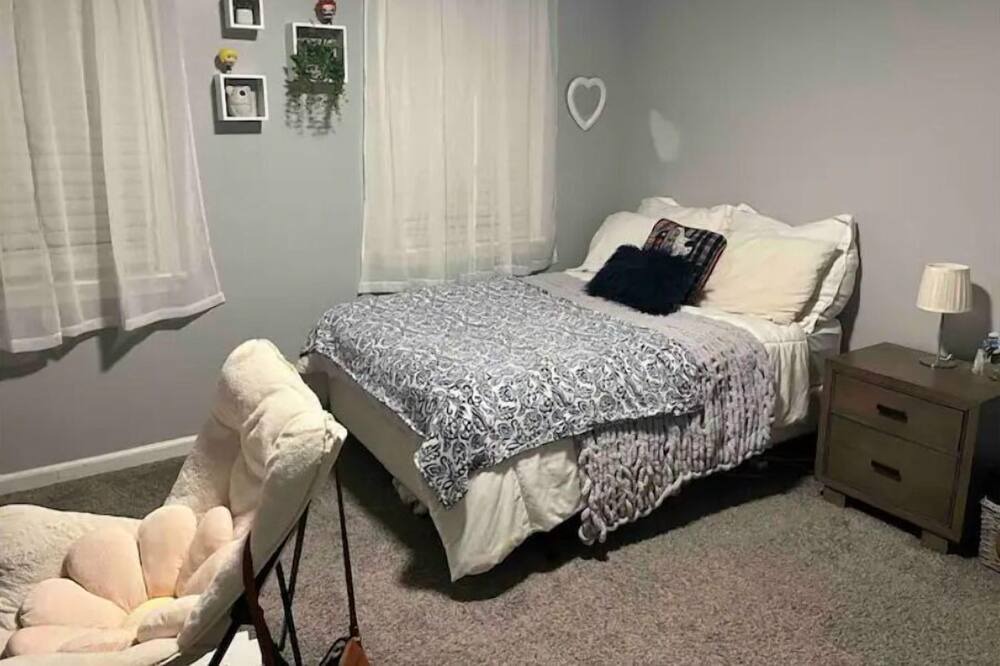 Photo of Bedroom in Ruby