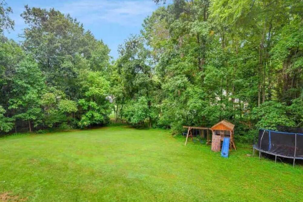Photo of Outdoor in Ruby