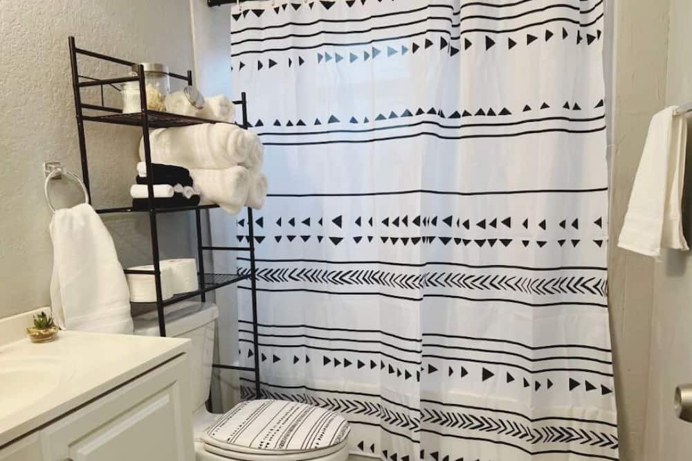Photo of Bathroom in Coral Springs