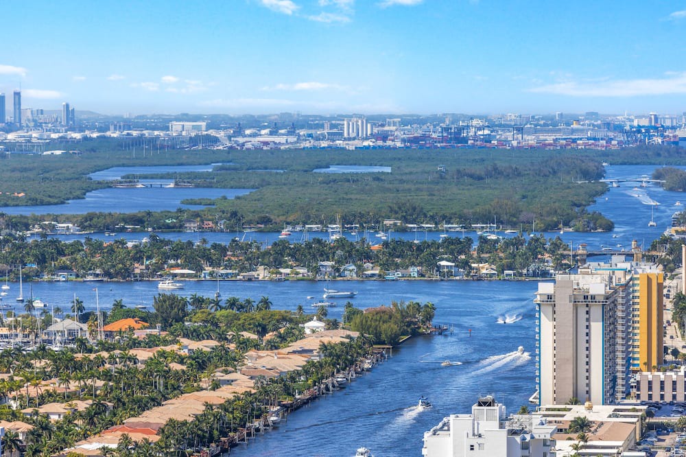 Photo of Outdoor in Hallandale Beach