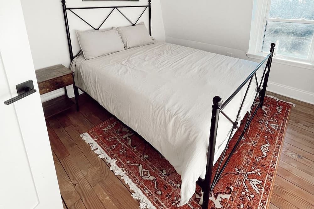 Photo of Bedroom in Chestertown