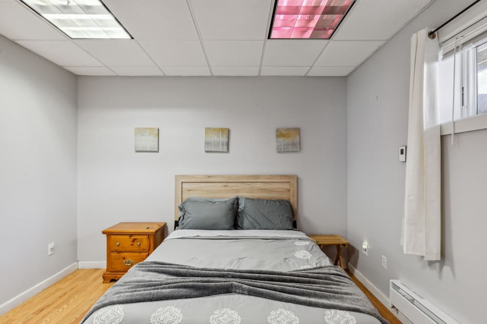 Photo of Bedroom in Putnam Valley