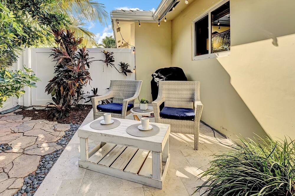 Photo of Outdoor in Highland Beach
