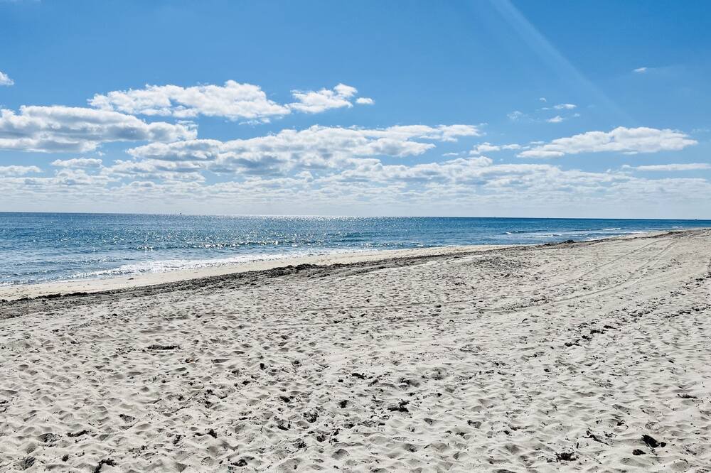Photo of Others in Highland Beach