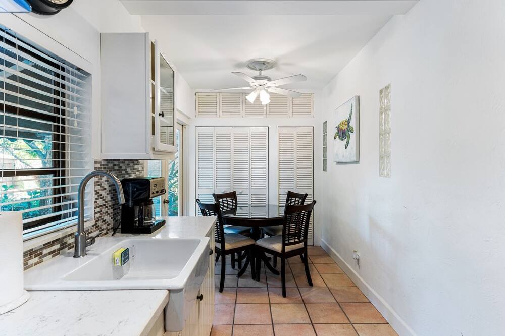 Photo of Bedroom in Riverside Park