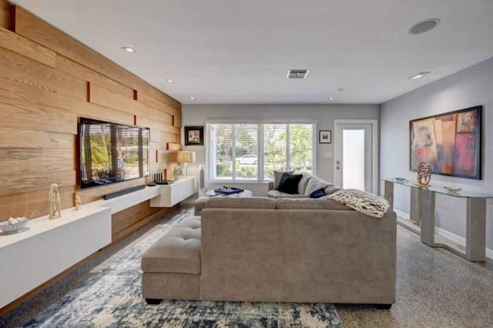 Photo of Livingroom in South Corals