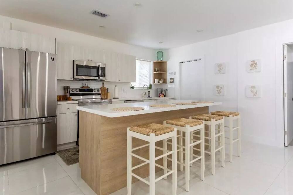 Photo of Kitchen in Hallandale Beach