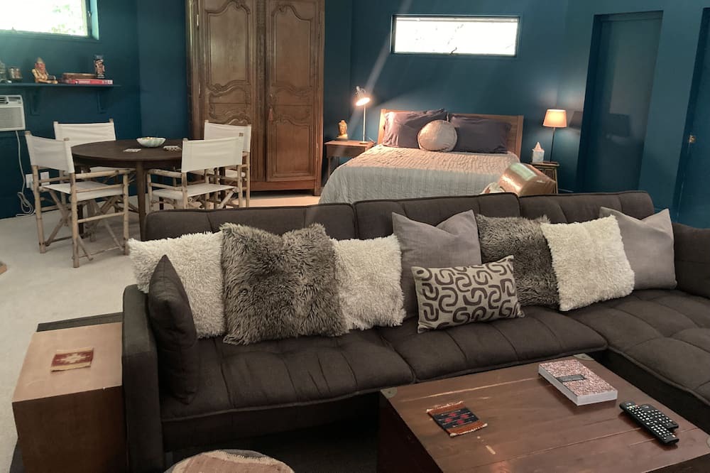 Photo of Livingroom in East Chatham