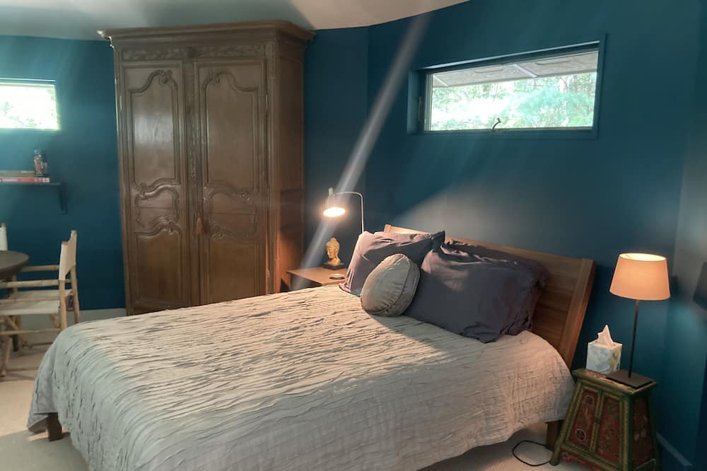 Photo of Bedroom in East Chatham