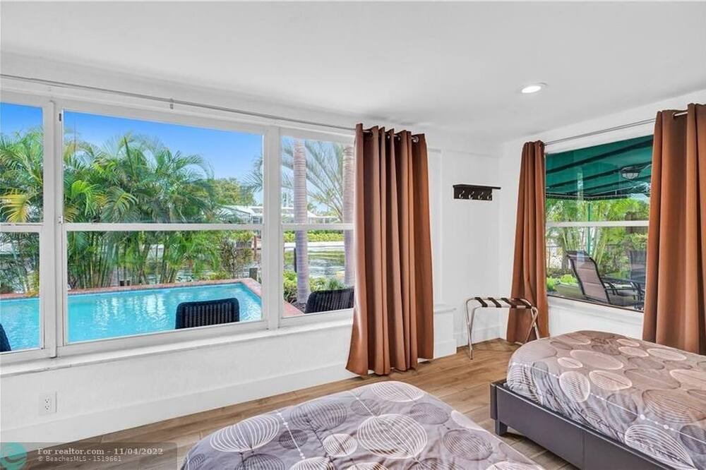 Photo of Others in Pompano Isles