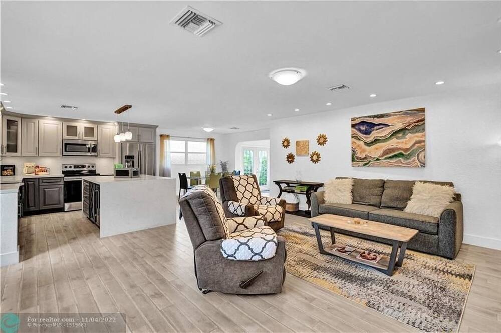 Photo of Others in Pompano Isles