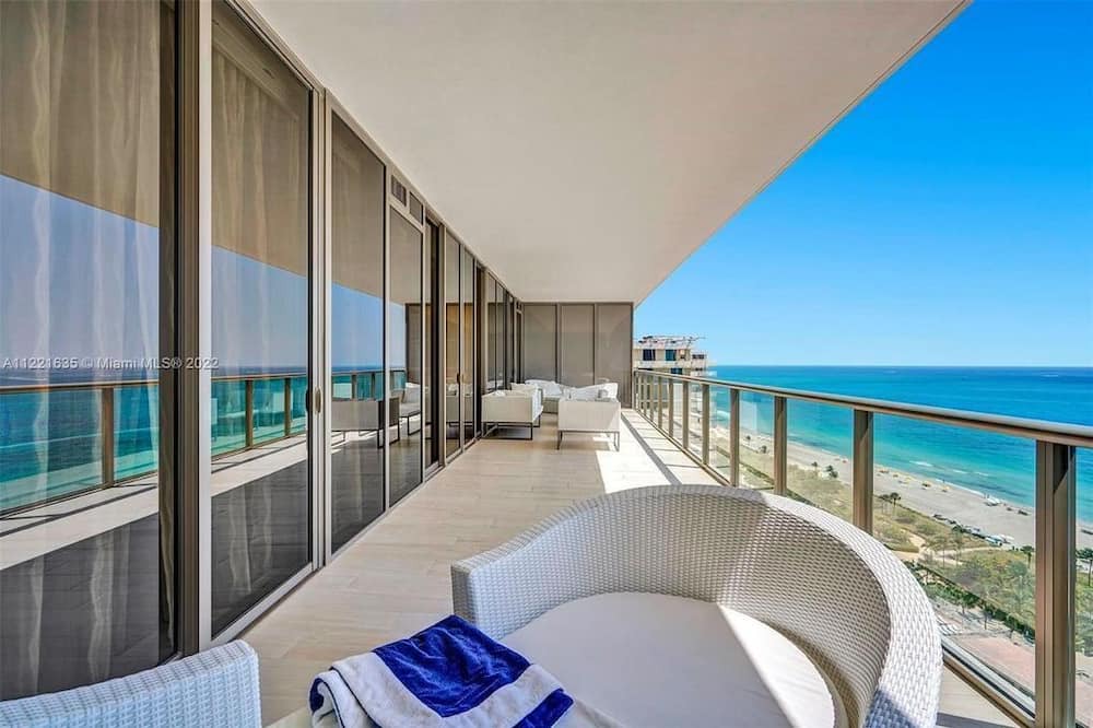 Photo of Others in Bal Harbour