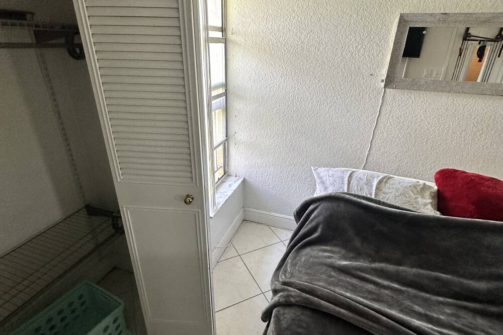 Photo of Bedroom in Coral Springs