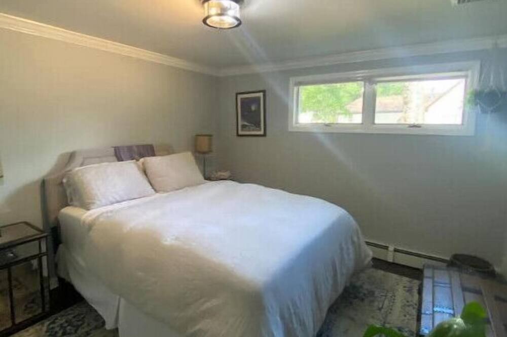 Photo of Bedroom in Emerson