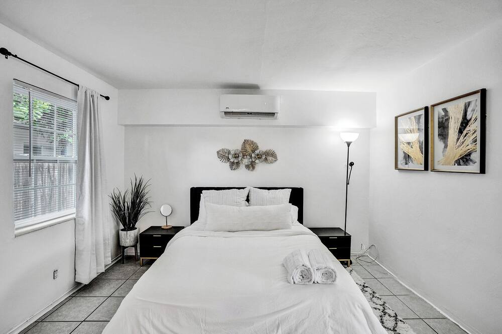 Photo of Bedroom in Victoria Park