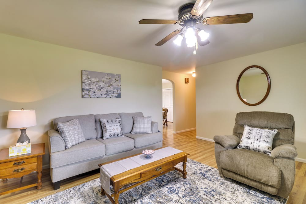 Photo of Livingroom in Rochelle